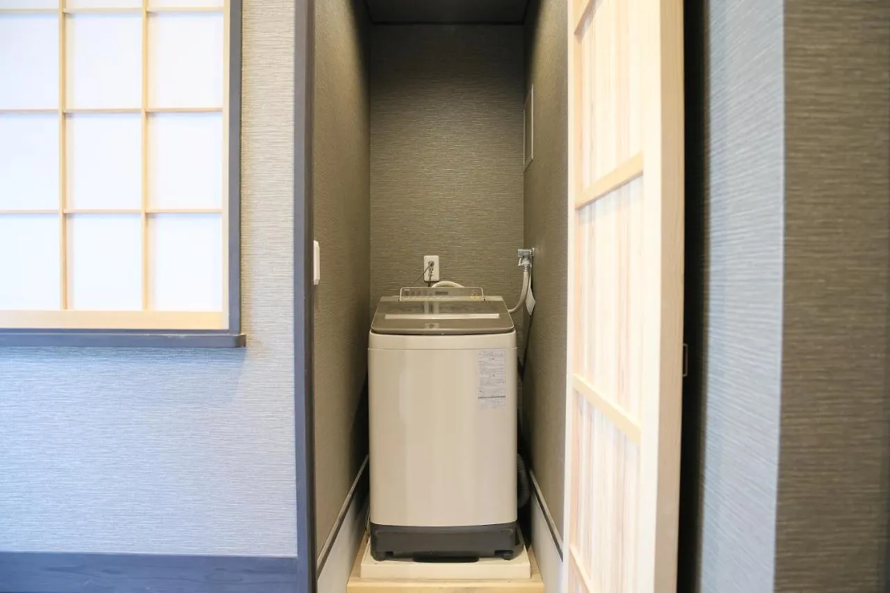 Guest house Kyoto Ayanishiki Shimabara-Omon Residence【京都 Ayanishiki 島原大門邸】 Nishinotoindori