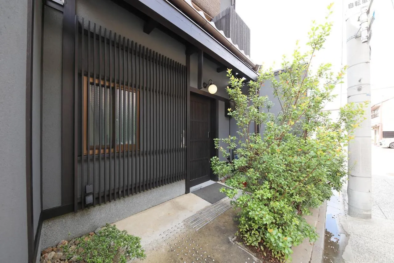Kyoto Ayanishiki Shimabara-Omon Residence【京都 Ayanishiki 島原大門邸】 Nishinotoindori Guest house